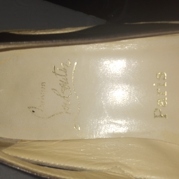 CHRISTIAN LOUBUTIN - Picture 10 of 12